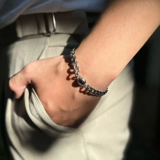 Personalisiertes Foto-Armband mit funkelnden Steinen